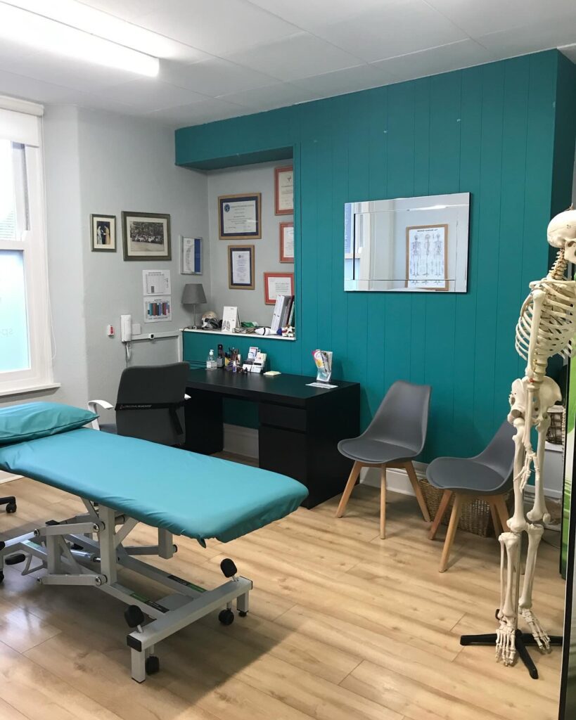 Treatment room 1 image 1 819x1024